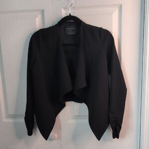 Love Tree Elegant Black Women's Shrug